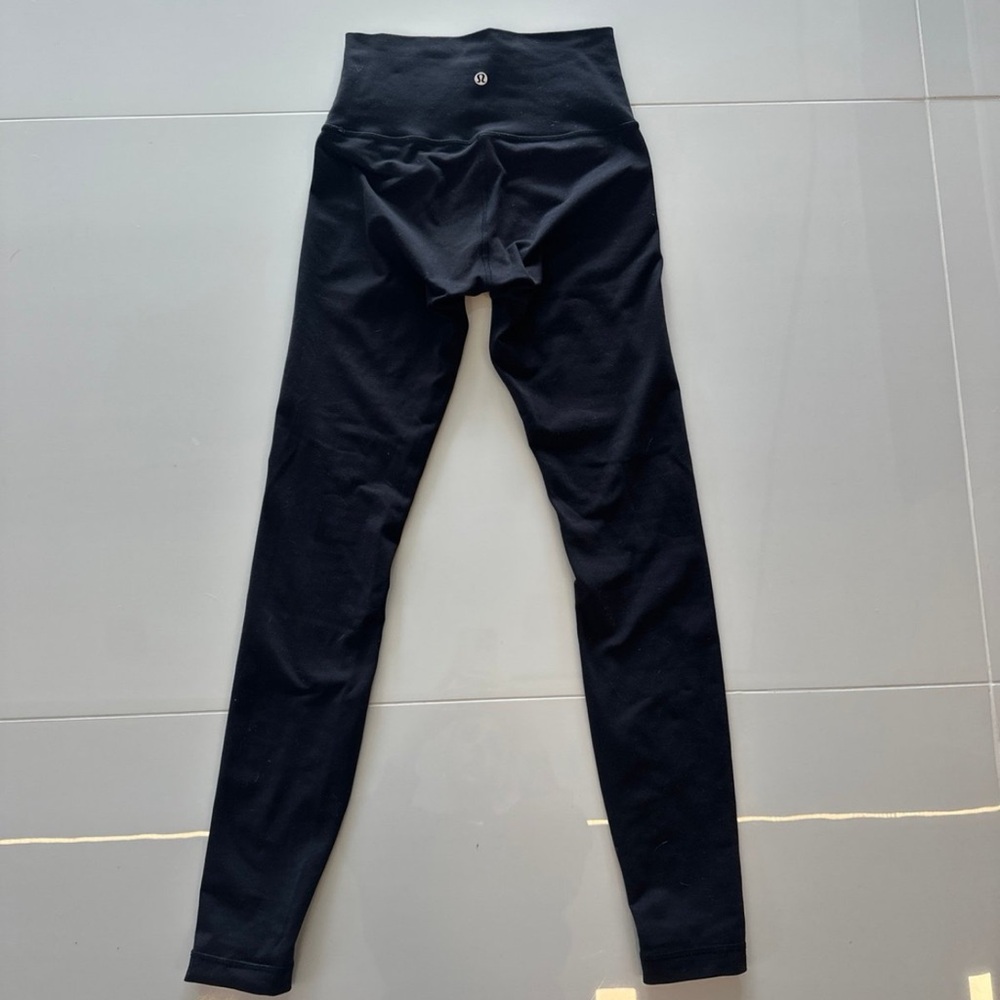 Lululemon women’s Black Leggings